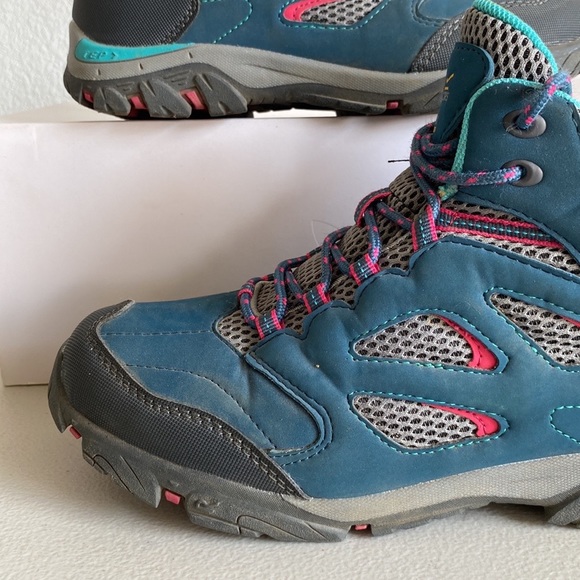 Regatta Holcombe IEP Junior Waterproof Walking Boots size 5 no box - Picture 3 of 13